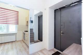 Апартаменты Apartments Ploshcha Peramogi Минск Семейный номер с ванной-1