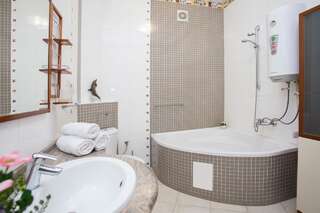 Апартаменты Apartments Ploshcha Peramogi Минск Улучшенные апартаменты-3