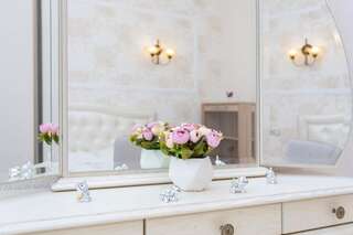 Апартаменты Apartments Ploshcha Peramogi Минск Семейный номер с ванной-4